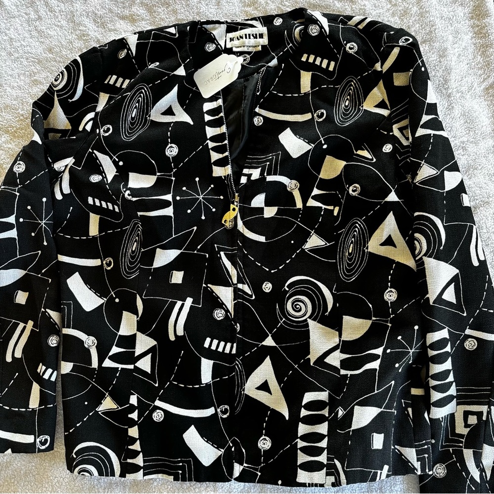 Joan Leslie Black/ White Pattern Jacket- Medium